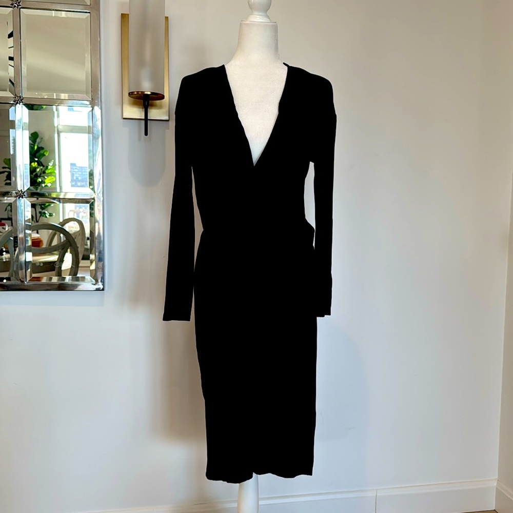 BCBGMaxazria Black Long Sleeve Wrap Dress XS Deep V, Elegant & Sexy
